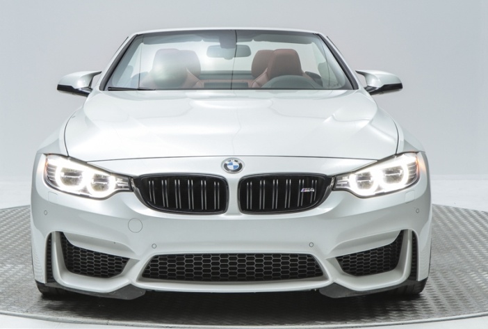 Bmw M4 Araç Cabrio Araç